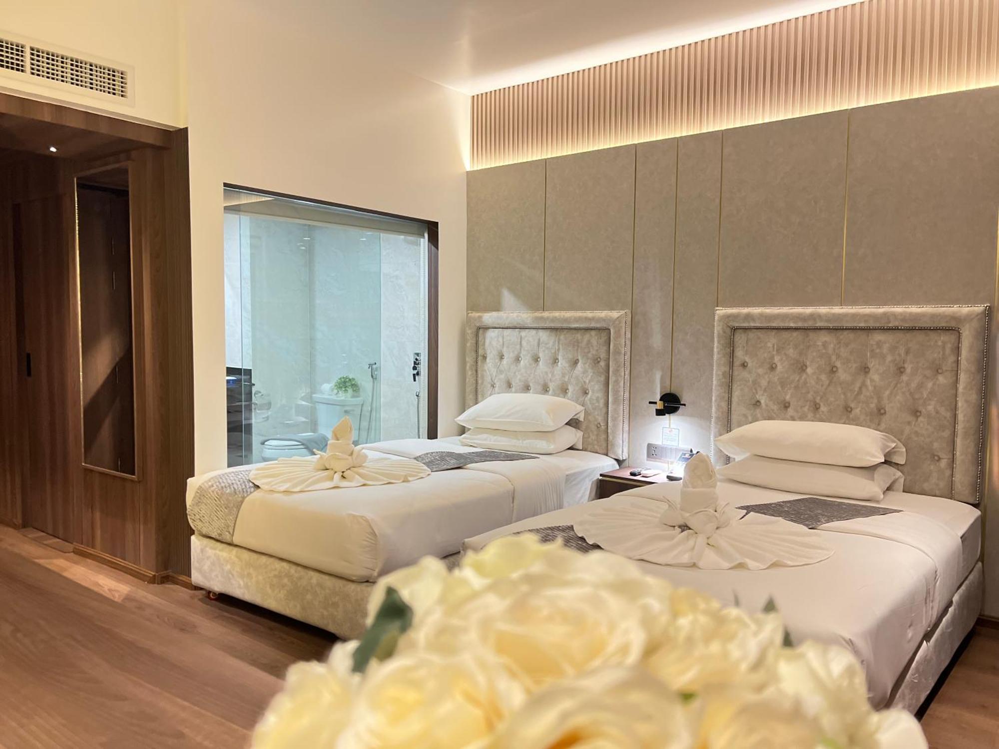 Harmony Phnom Penh Hotel Exterior photo